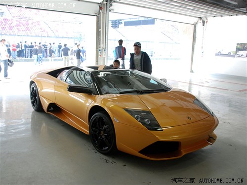 汽车之家 兰博基尼 murcielago 07款 lp 640