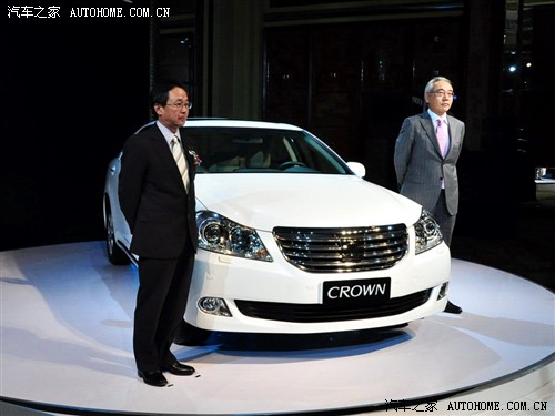 汽车之家 一汽丰田 皇冠 2010款 v6 3.0 royal saloon vip