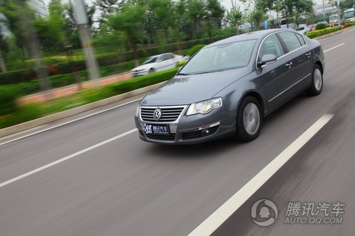 迈腾2.0TSI DSG试驾实拍