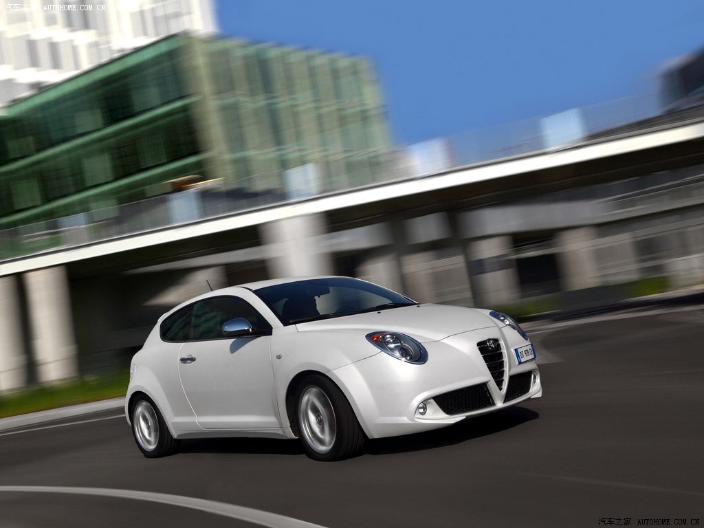 阿尔法罗米欧 ALFA MiTo 2010款 1.4 MultiAir 车身外观373129 点击进入下一页