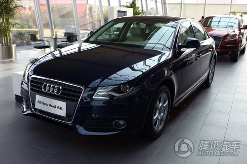 2010款 奥迪A4L 2.0 TFSI 舒适型