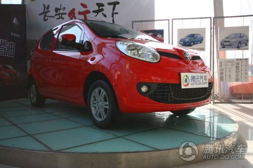 2010款奔奔MINI 1.0L手动 到店实拍