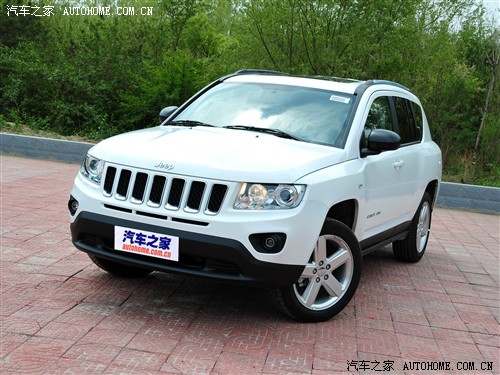 jeep吉普 jeep吉普 指南者 2011款 2.4 豪华导航版