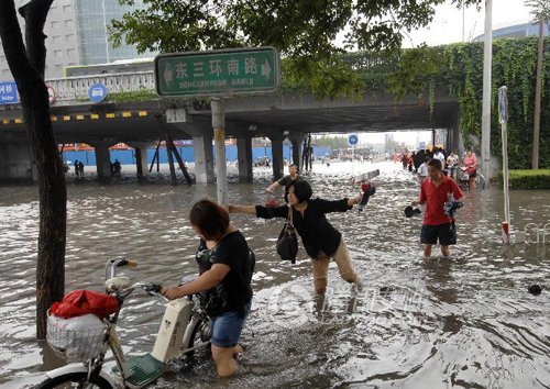 暴雨过后 消毒防疫马虎不得！