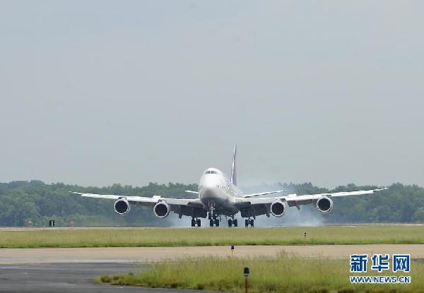 （国际）（3）汉莎航空完成波音747-8洲际客机商业首飞