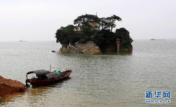 #（生态）（2）鄱阳湖都昌站水位逼近警戒线