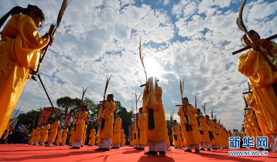 （XHDW）（2）海峡两岸五千同胞共祭炎帝