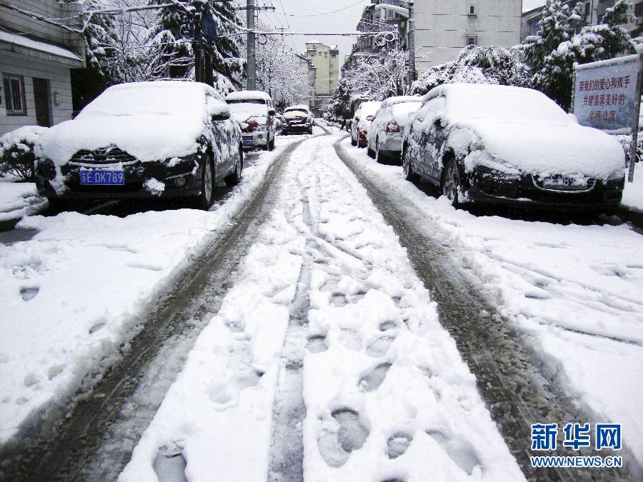 #（社会）（7）江苏多地遭受大雪侵袭